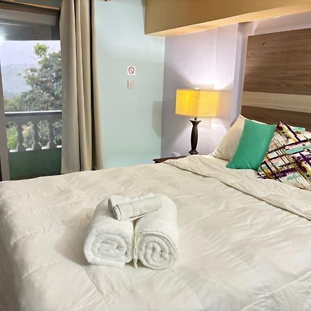 Matthew'S Miracle View Bed & Breakfast โรโซ ภายนอก รูปภาพ