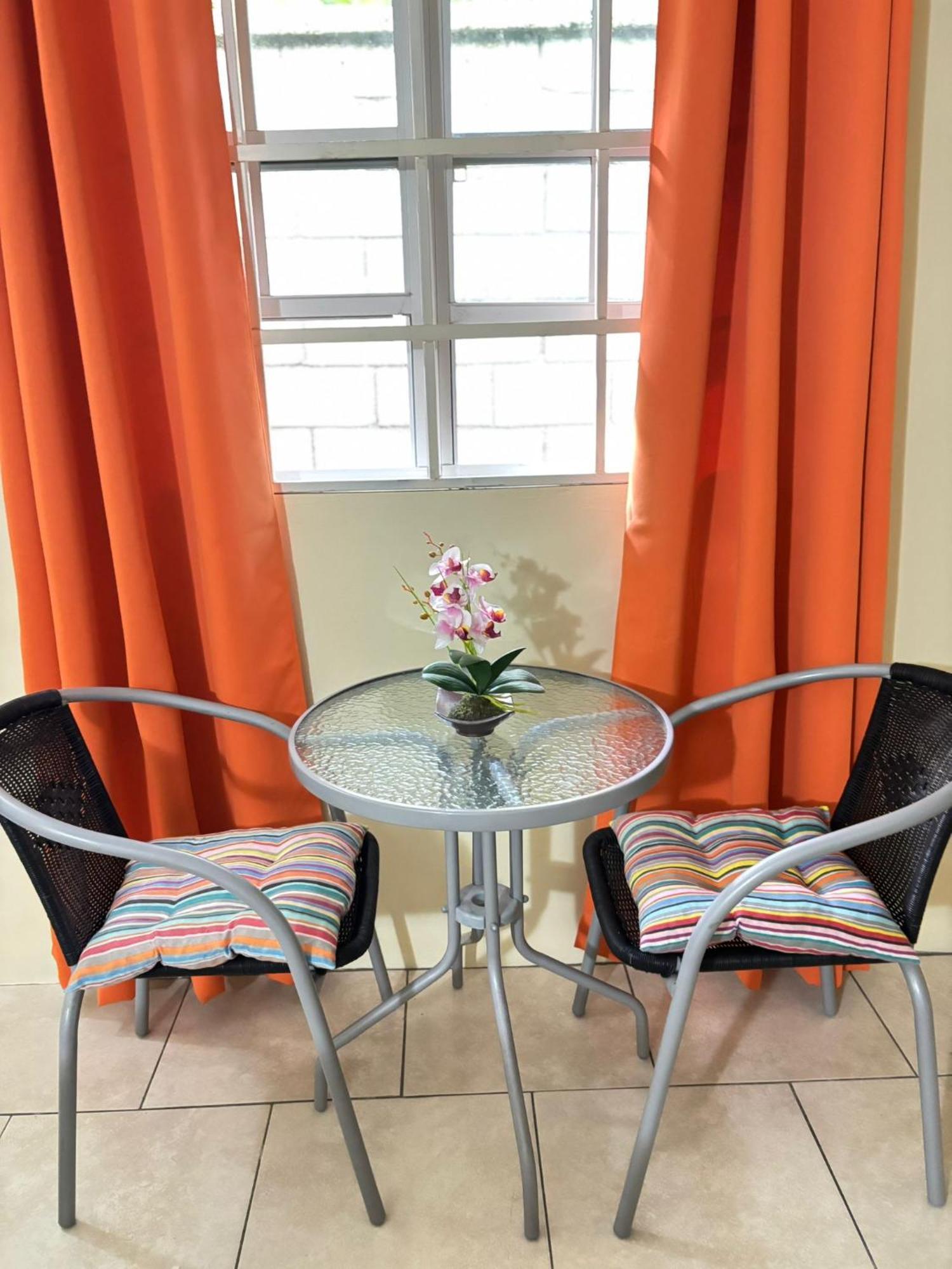 Matthew'S Miracle View Bed & Breakfast โรโซ ภายนอก รูปภาพ