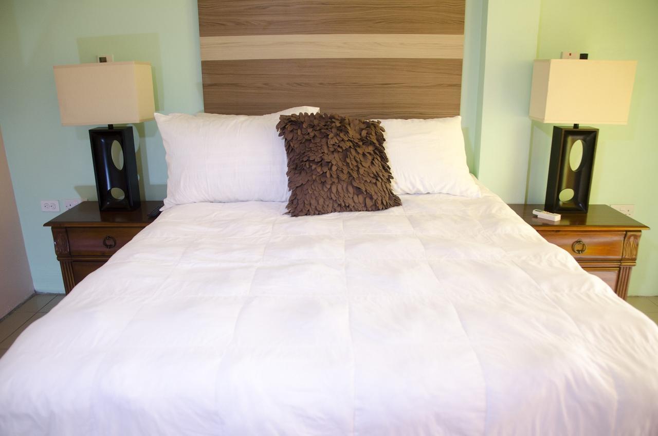 Matthew'S Miracle View Bed & Breakfast โรโซ ภายนอก รูปภาพ